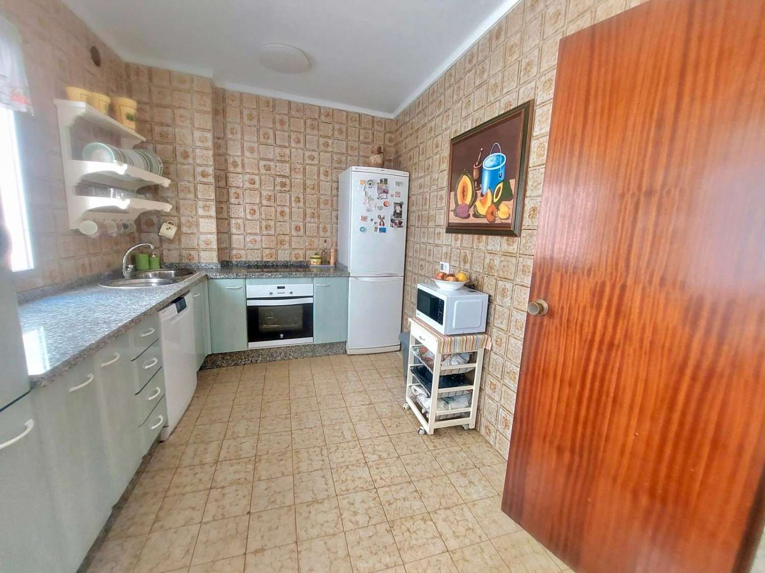 Amplio piso en venta en el centro de Nerja -  485.000 €