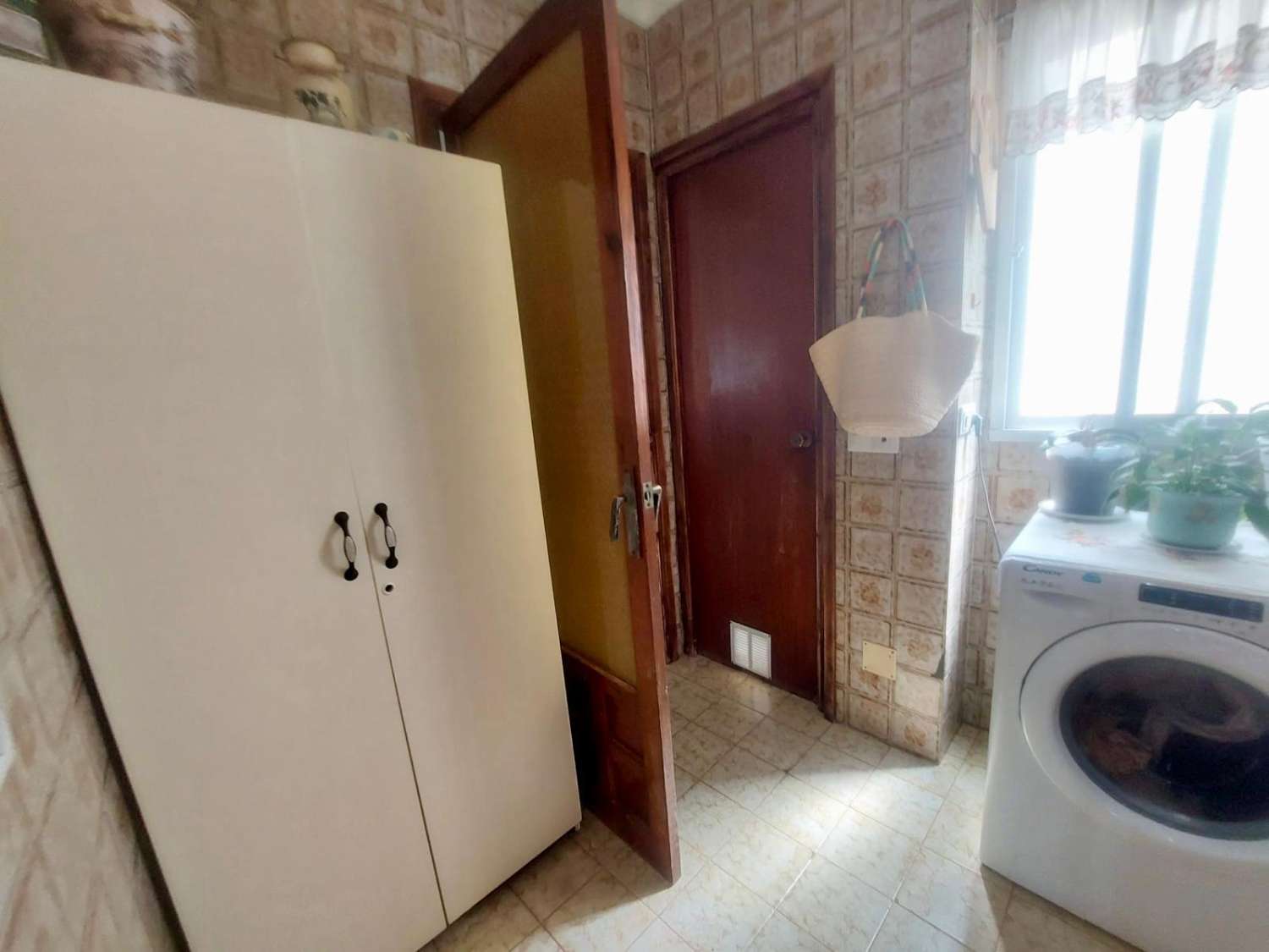 Amplio piso en venta en el centro de Nerja -  485.000 €