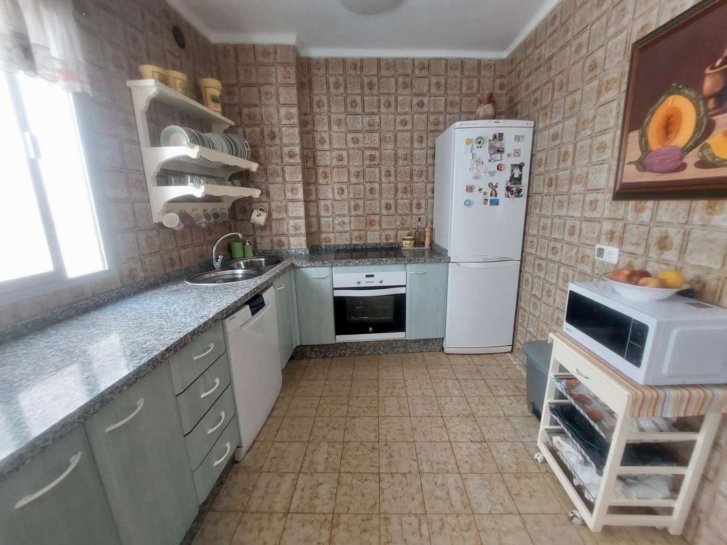 Amplio piso en venta en el centro de Nerja -  485.000 €