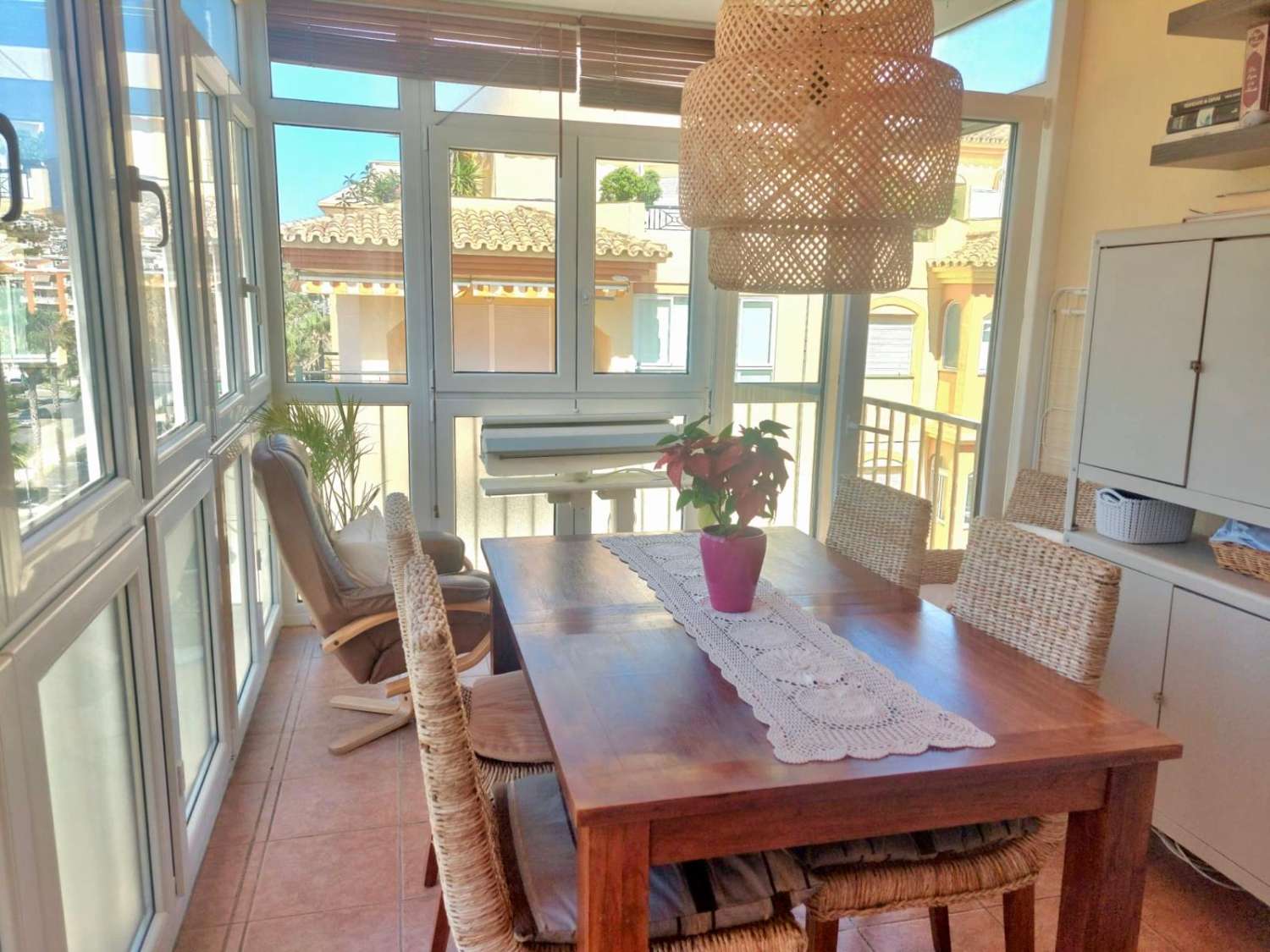 Exclusivo apartamento en primera linea de playa en Peñoncillo ( Torrox costa)