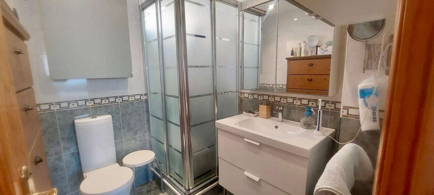 Exclusivo apartamento en primera linea de playa en Peñoncillo ( Torrox costa)